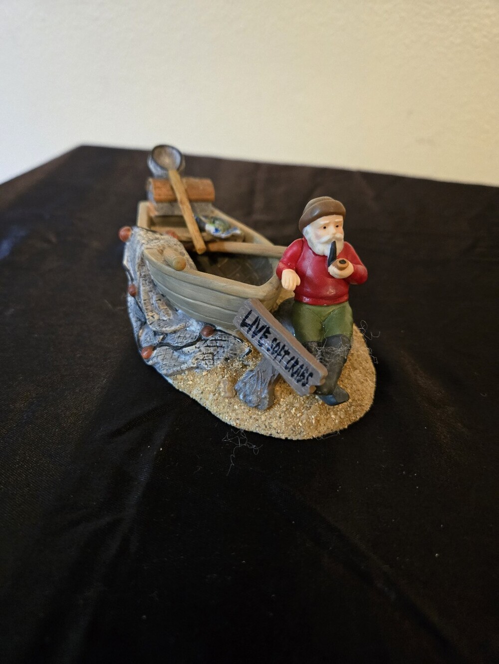 Department 56 New England Village A Salty Dogs Retreat